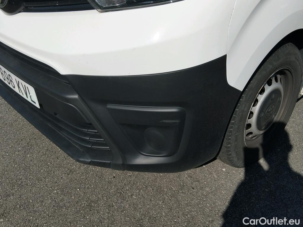  Toyota  Proace TOYOTA  / 2016 / 4P / furgón FU. MEDIO (L1) 2.0D 90kW COMFORT CARGA + #35