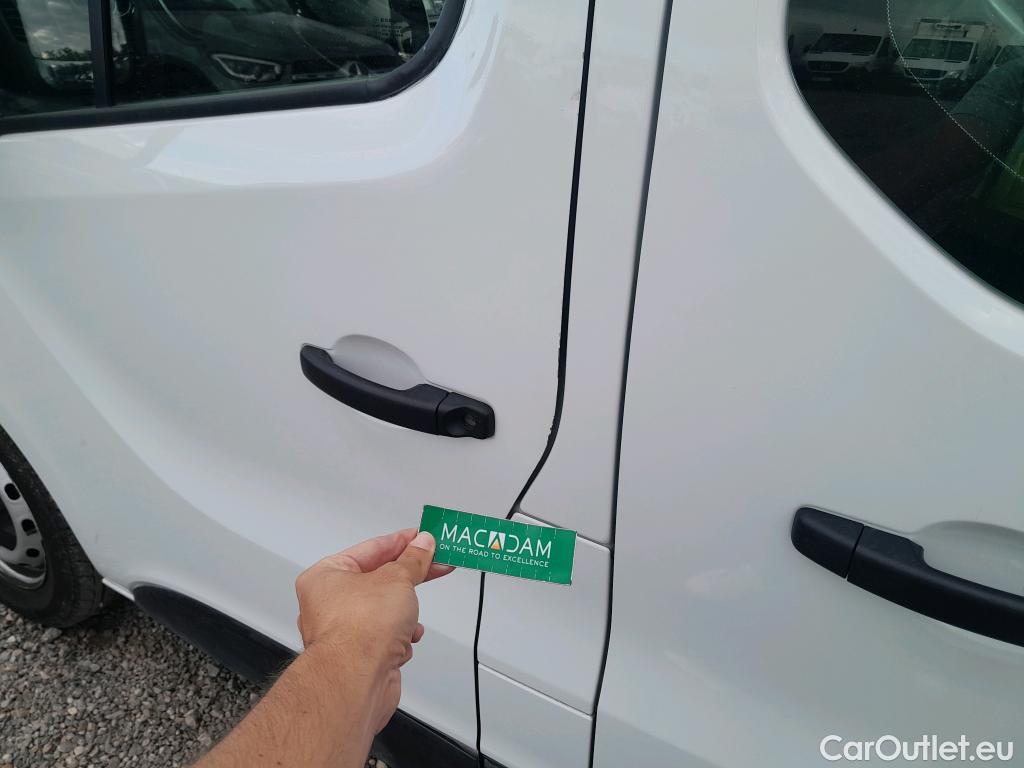  Renault  Trafic RENAULT  / 2019 / 4P / furgón Doble Cabina 27 L1 Energy BluedCi 88 kW #10