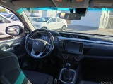  Toyota  Hilux TOYOTA  / 2020 / 4P / pickup 2.8 D-4D 150kW (204CV) Cabina Doble VX #3