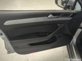  Volkswagen  Passat Volkswagen  Variant 2.0 TDI 200 KM DSG Business 5d #23
