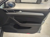  Volkswagen  Passat Volkswagen  Variant 2.0 TDI 200 KM DSG Business 5d #27