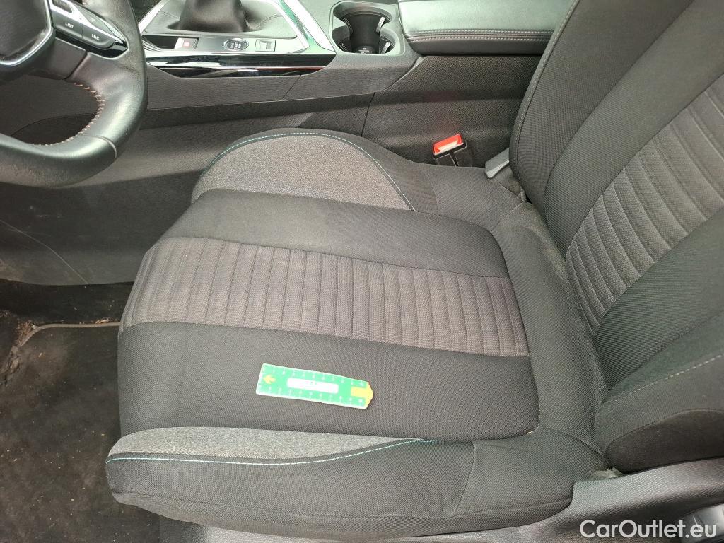  Peugeot  3008  II Style 1.2 PureTech 130CV BVM6 E6d #24