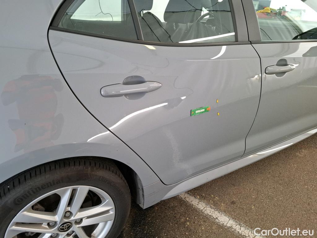  Toyota  Corolla TOYOTA  / 2018 / 5P / Berline Hybride 184h Dynamic Business Stage Acad #90