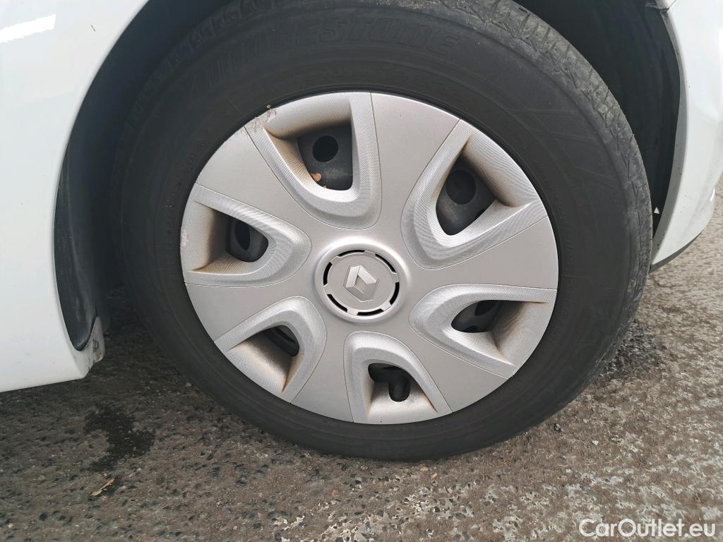  Renault  Clio  IV Air 1.5 dCi 90CV BVM5 E6 #13