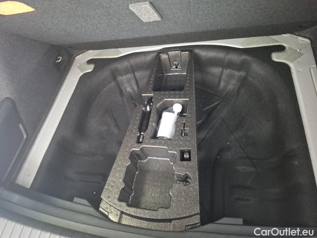  Skoda  Karoq  Style 2.0 TDI 115CV BVA7 E6d #8
