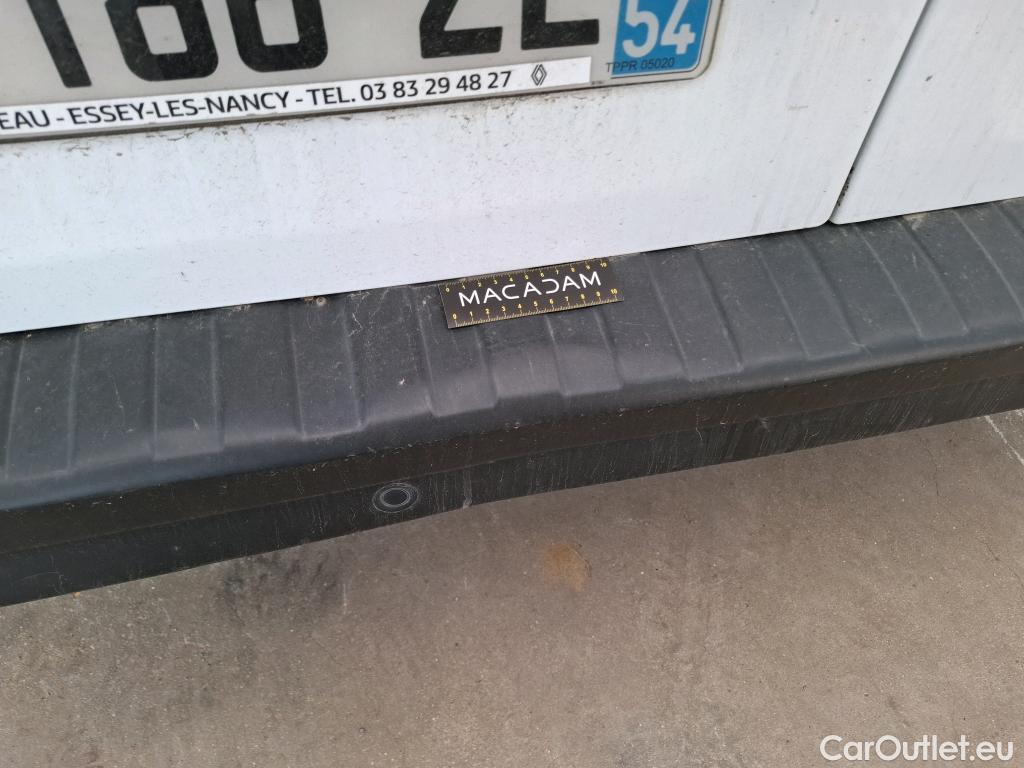 Renault  Trafic  Fourgon L2H1 3T Grand Confort 2.0 dCi 130CV BVM6 E6d #4