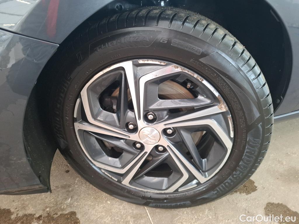  Hyundai  i30  cw Business 1.6 CRDi 115CV BVM6 E6d #11