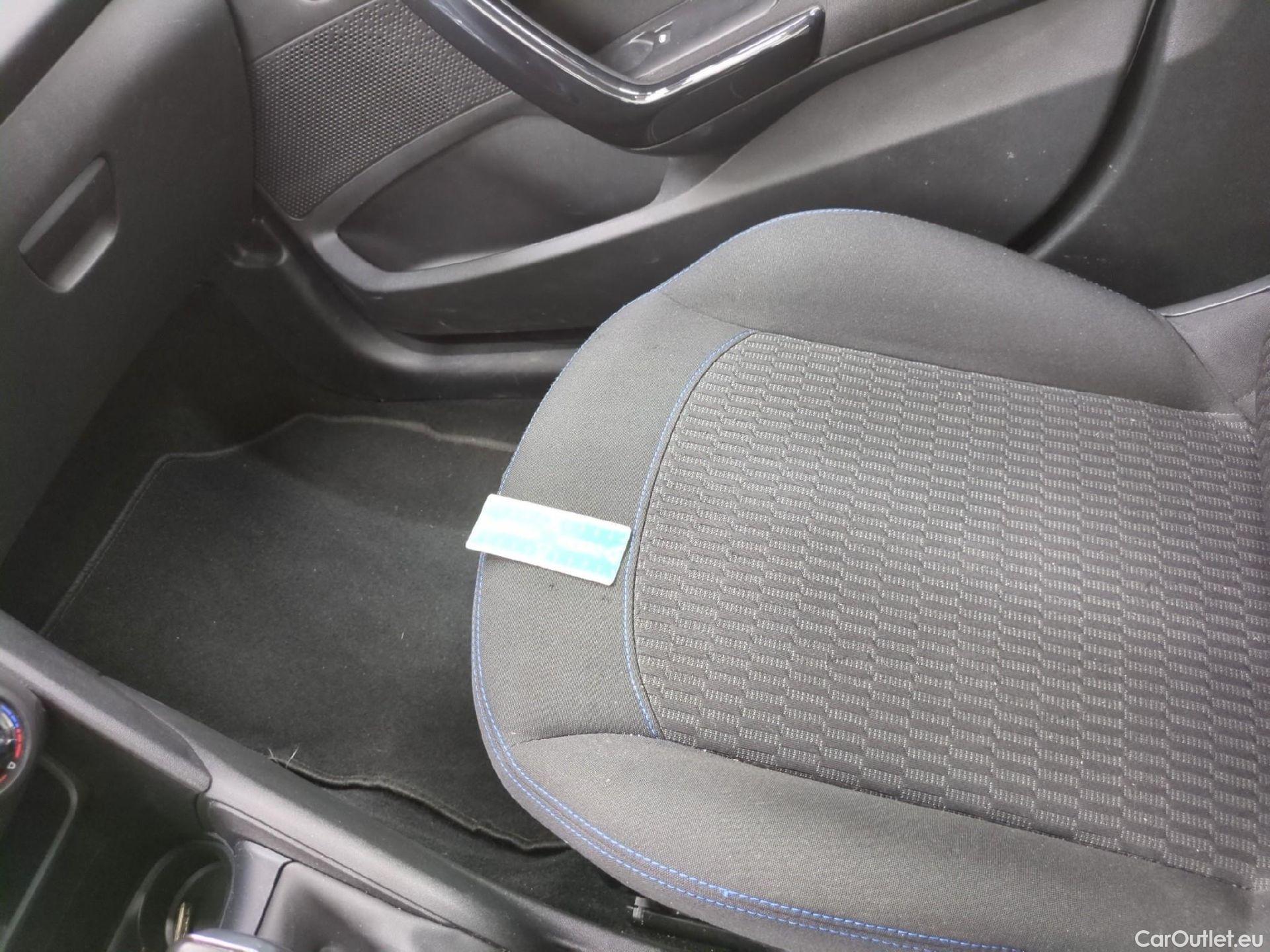  Peugeot  208  Signature 1.2 PureTech 80CV BVM5 E6dT #2
