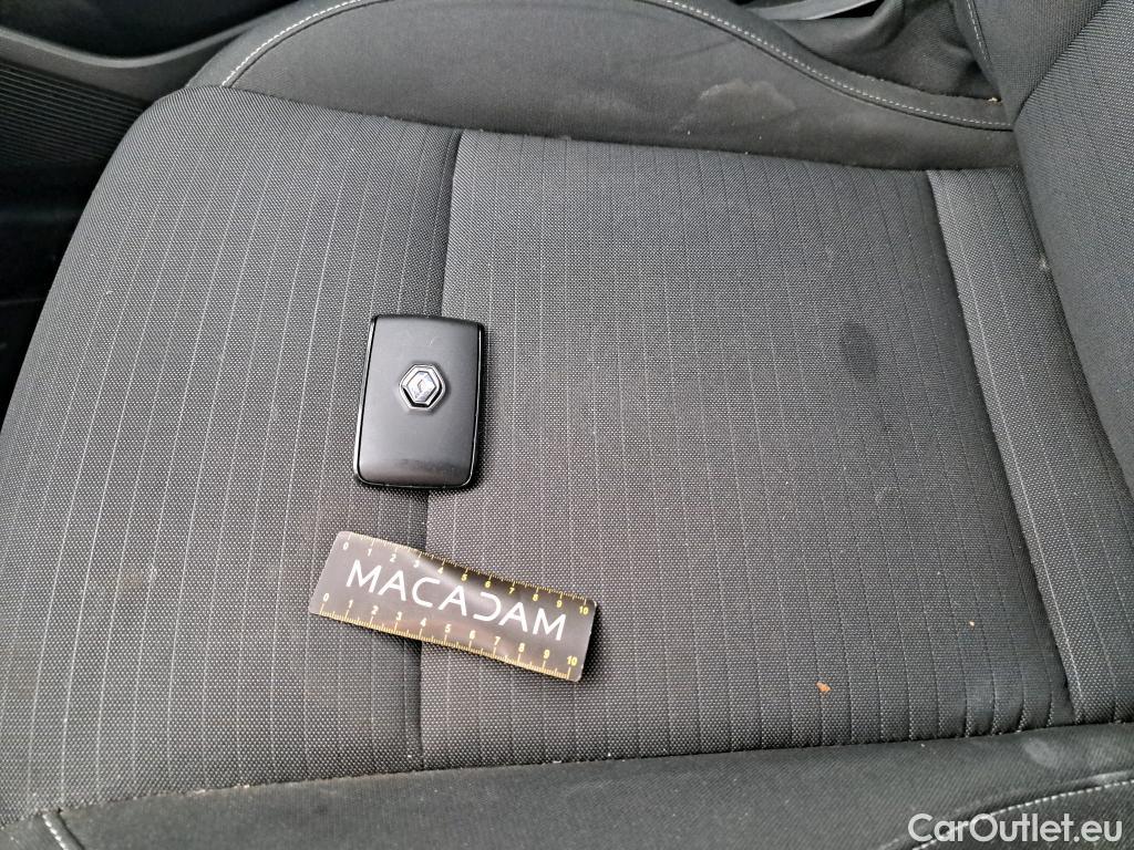  Renault  Arkana  Evolution 1.6 E-TECH Hybrid 145CV BVA6 E6d #17