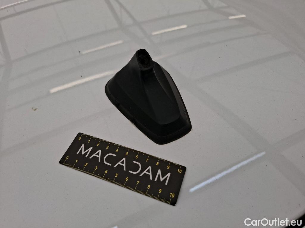  Renault  Megane Mégane Berline / 2020 / 5P / Berline evolution TCe 140 / TRANSFO VP/VF #3