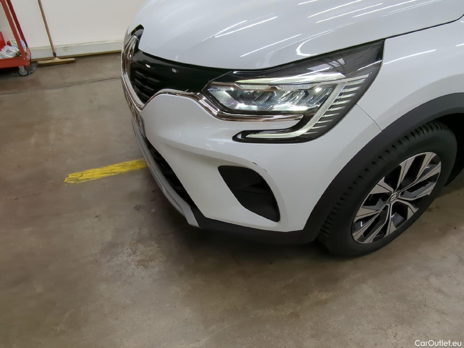  Renault  Captur  II Evolution 1.6 E-TECH Hybrid 145CV BVA6 E6d #12