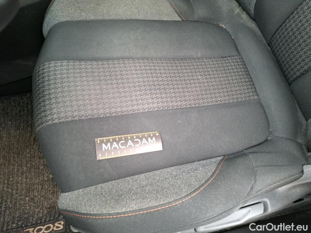  Peugeot  3008  Active Pack 1.5 HDi 130CV BVA8 E6d #20