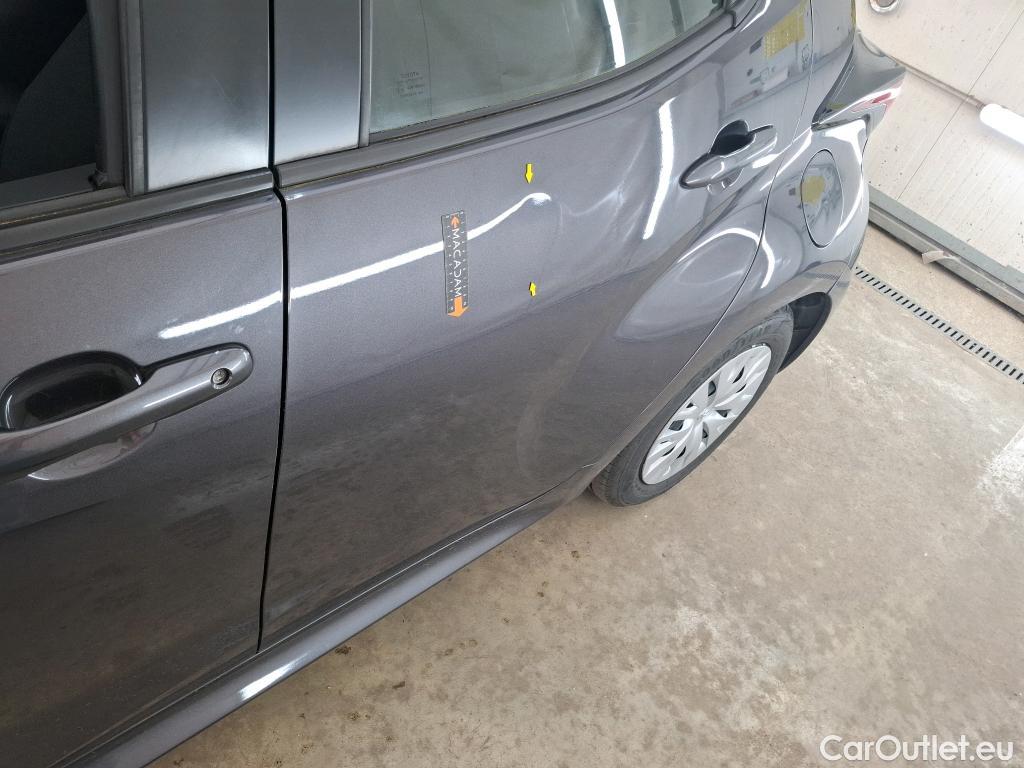  Toyota  Yaris TOYOTA  Hybride / 2019 / 5P / Berline Hybride 116h France Business Stage Acad #9