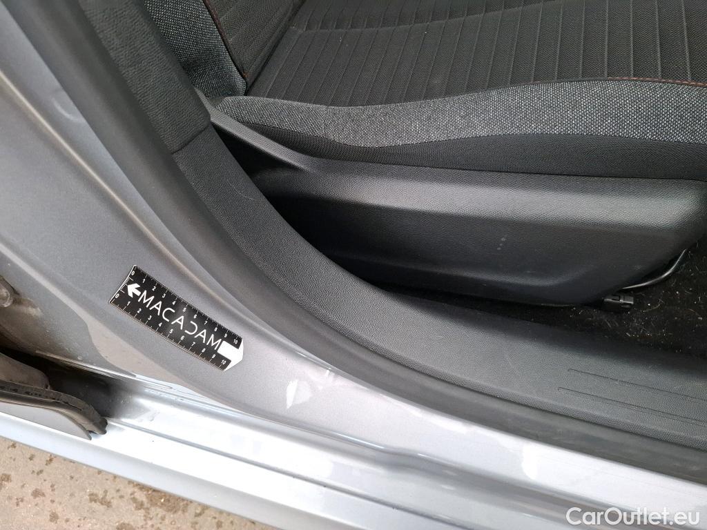  Peugeot  208  (e-) Active Business R 50kWh BVA #16