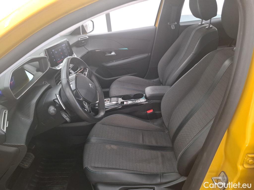  Peugeot  208  Allure Pack 1.2 PureTech 100CV BVA8 E6d #23