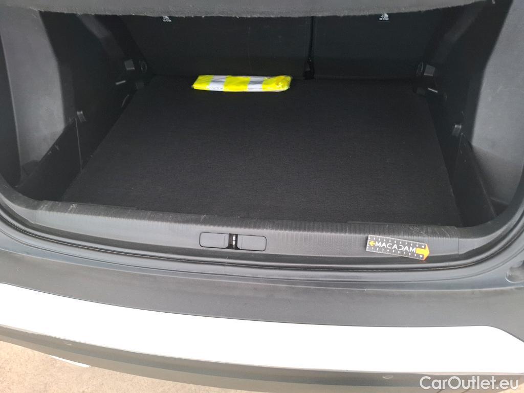  Peugeot  2008  Allure Business 1.2 PureTech 130CV BVM6 E6d #63