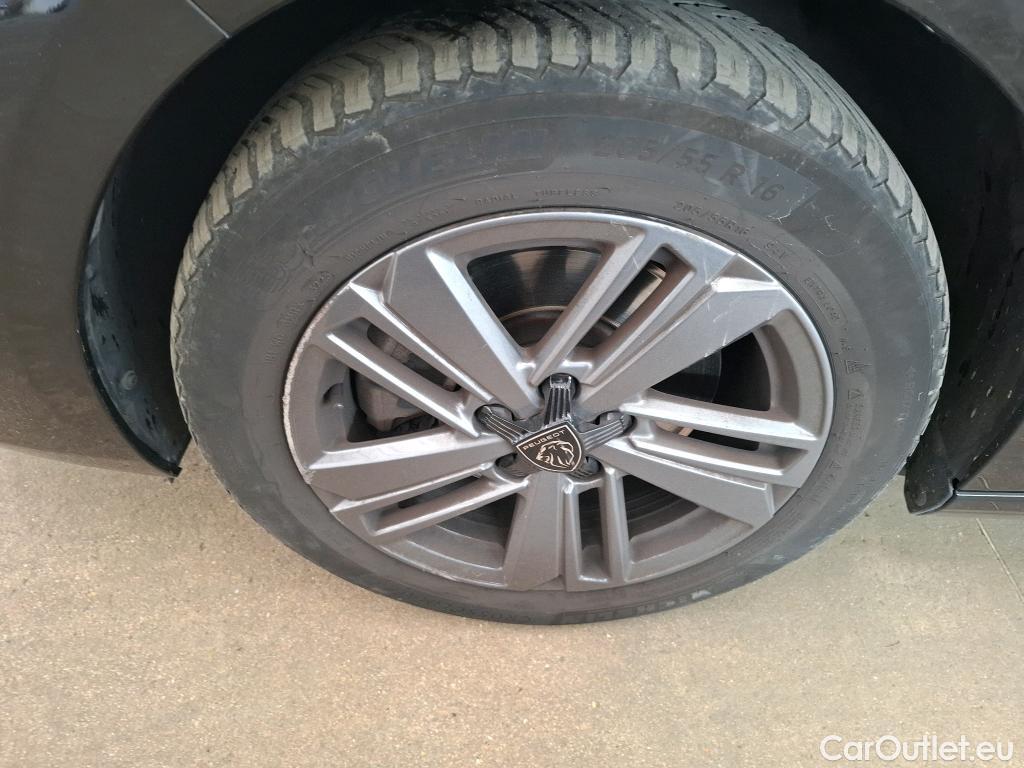  Peugeot  308  SW Active Pack 1.5 HDi 130CV BVA8 E6d #40