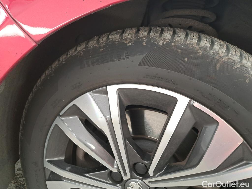  Peugeot  508  Allure Business 2.0 HDi 165CV BVA8 E6d #41