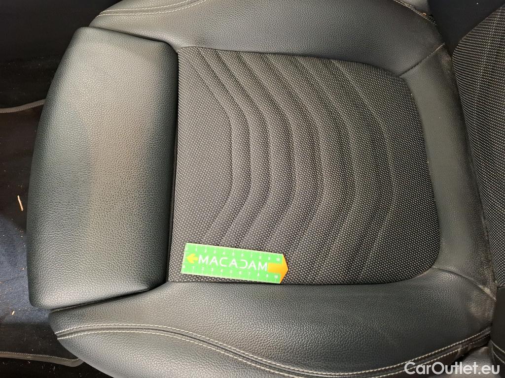  Mercedes  A-Klasse MERCEDES-BENZ Classe A Berline / 2018 / 4P / Berline A 180 d Business Line 8G-DCT #12