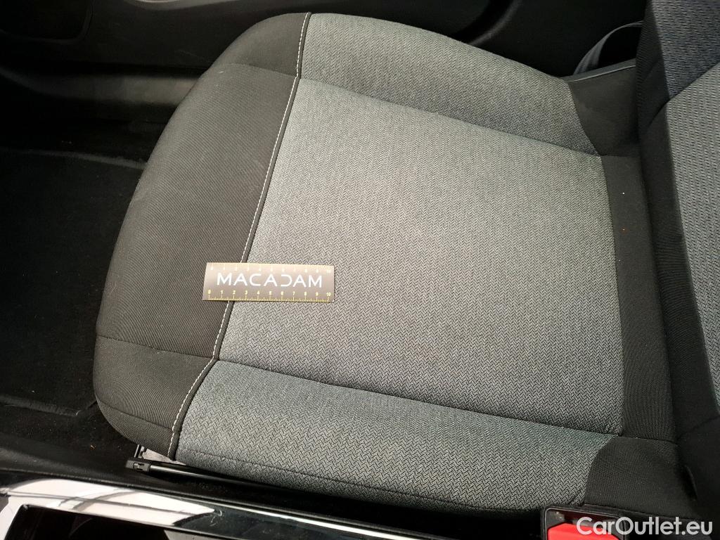  Citroen  C4  Berline Feel Nav Business R 1.5 BlueHDI 130CV BVA8 E6d / TRANSFO VP VF #19