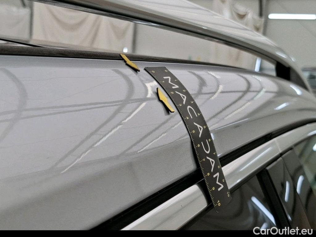  Mercedes  GLB MERCEDES-BENZ  / 2019 / 5P / SUV  200 AMG Line #39