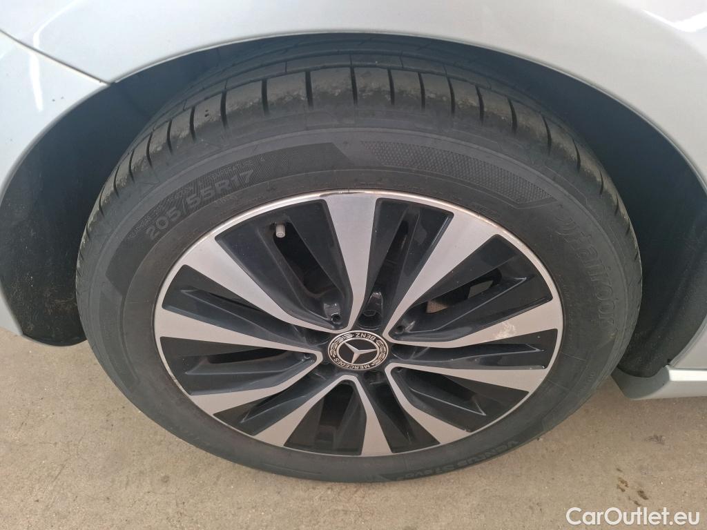  Mercedes  A-Klasse MERCEDES-BENZ Classe A Compact / 2018 / 5P / Berline A 180 d Business Line #20
