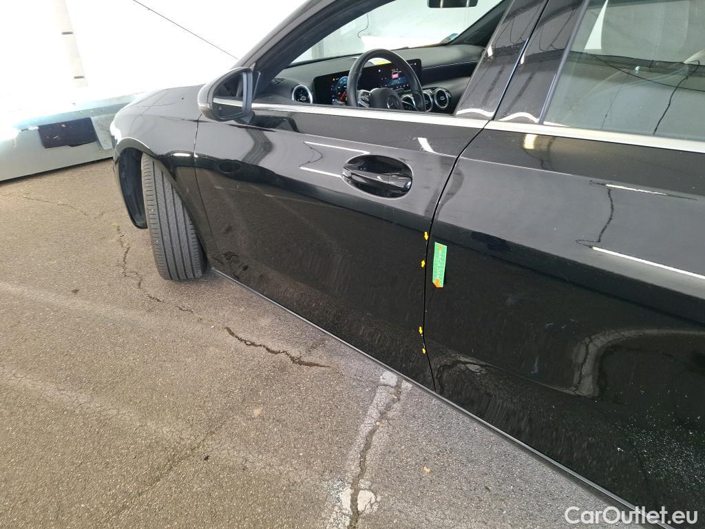  Mercedes  A-Klasse MERCEDES-BENZ Classe A Berline / 2018 / 4P / Berline A 180 d Business Line 8G-DCT #23