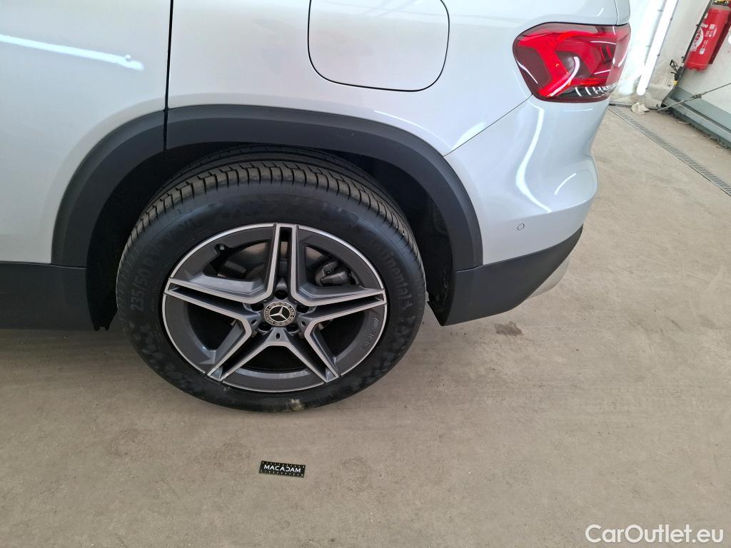  Mercedes  GLB MERCEDES-BENZ  / 2019 / 5P / SUV  200 AMG Line #19