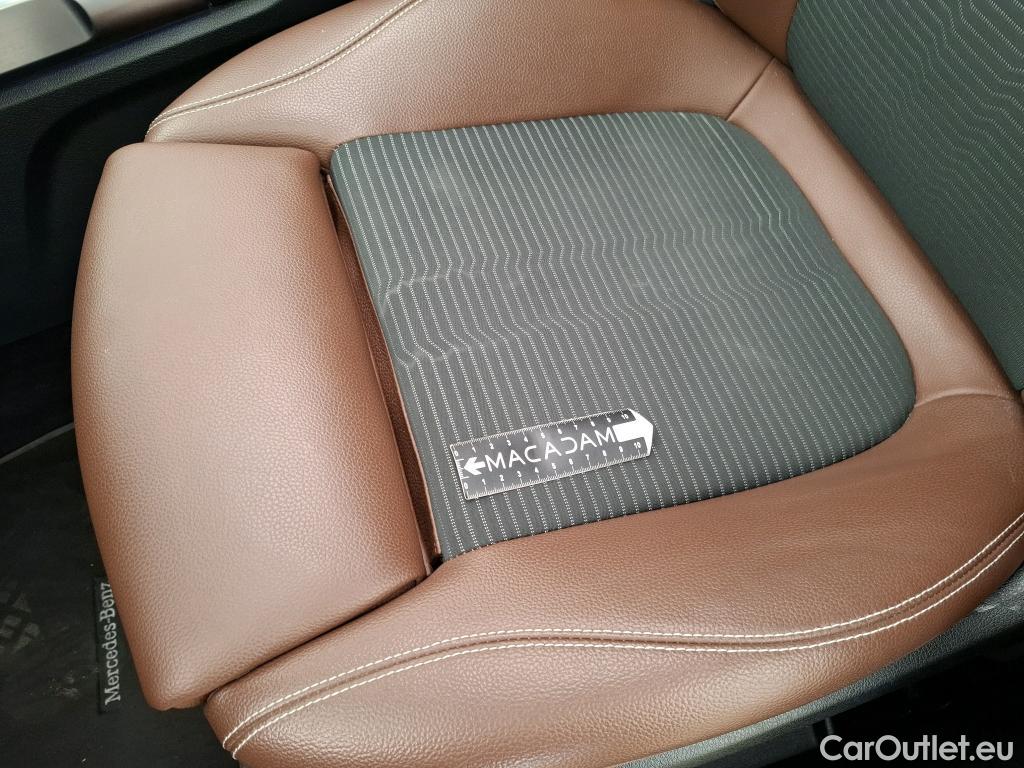  Mercedes  GLB MERCEDES-BENZ  / 2019 / 5P / SUV  200 d Business Line #14