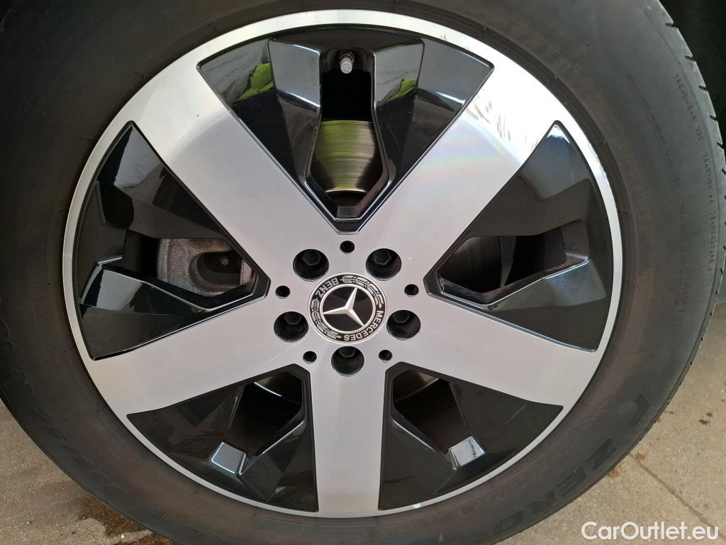  Mercedes  GLB MERCEDES-BENZ  / 2019 / 5P / SUV  200 d Business Line #16