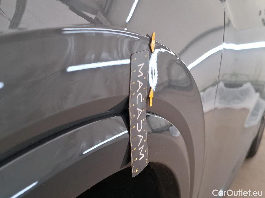  Audi  Q2 AUDI  5p SUV 30 TDI 116 S Tronic Design Luxe #12