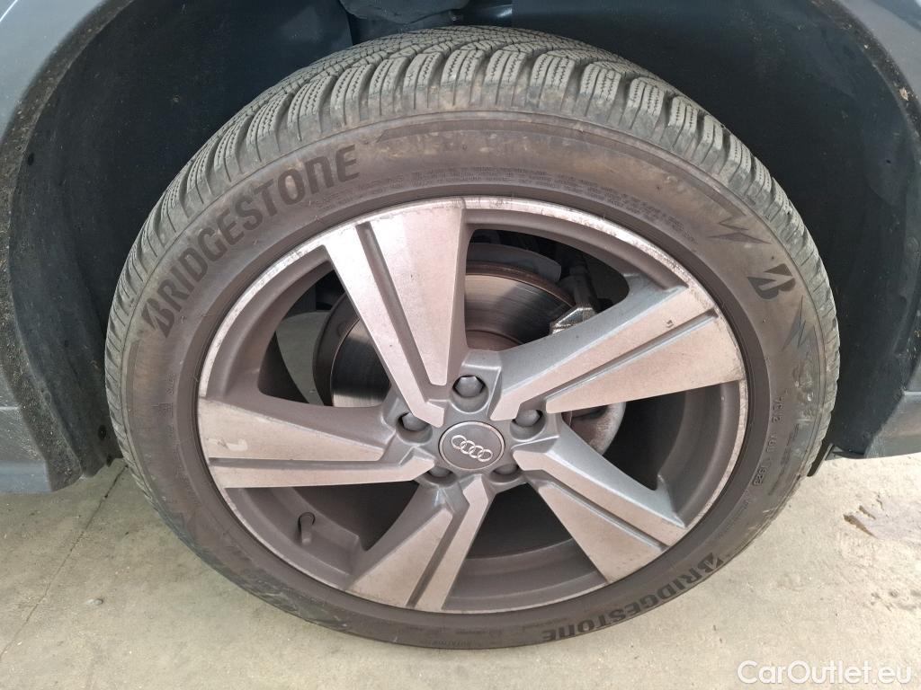  Audi  Q2 AUDI  5p SUV 30 TDI 116 S Tronic Design Luxe #6