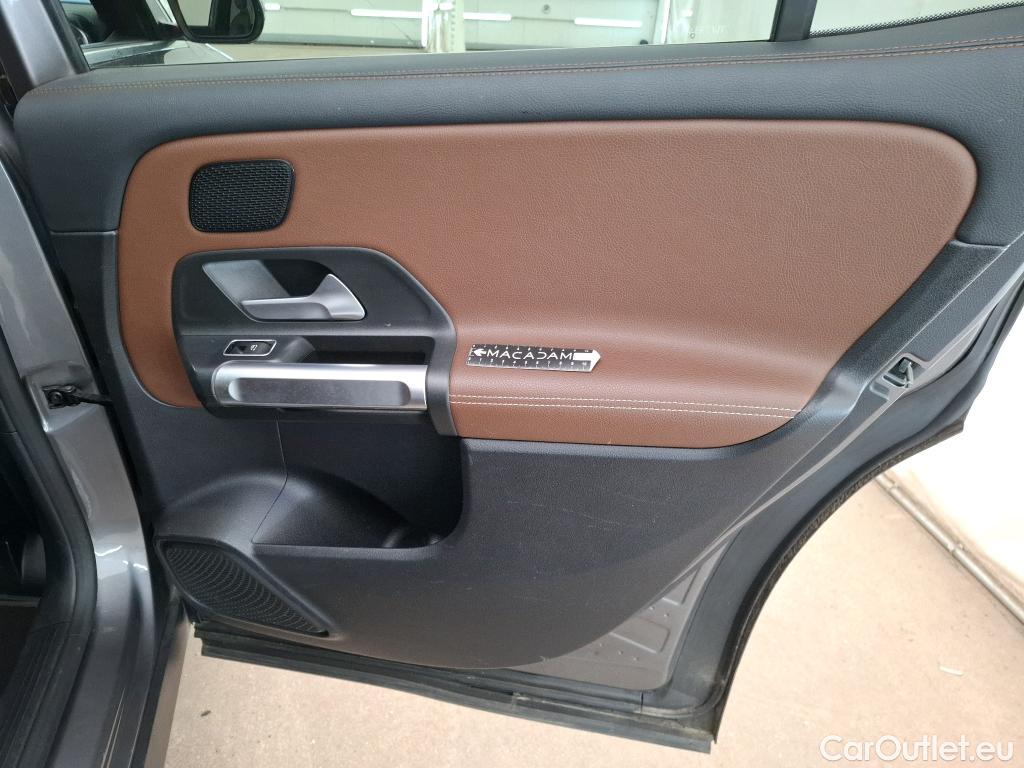  Mercedes  GLB MERCEDES-BENZ  / 2019 / 5P / SUV  200 d Business Line #10