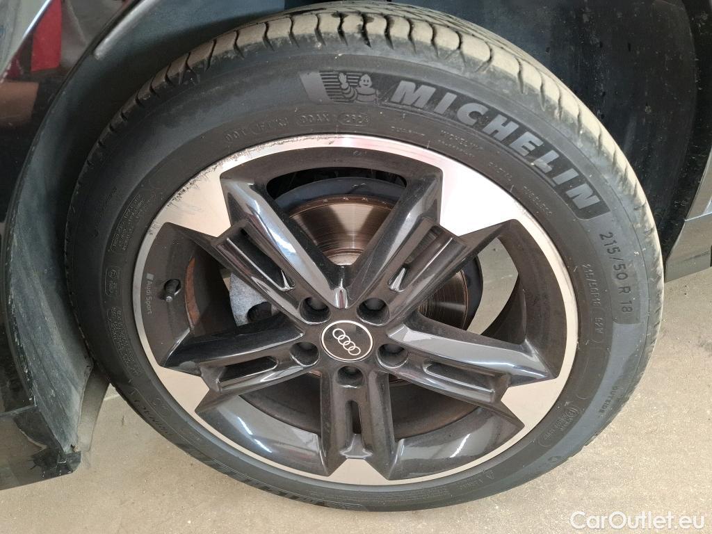  Audi  Q2  30 TDI S Line Plus 2.0 TDI 115CV BVA7 E6d #10