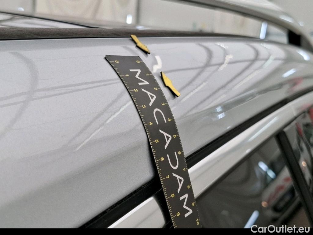  Mercedes  GLB MERCEDES-BENZ  / 2019 / 5P / SUV  200 AMG Line #40