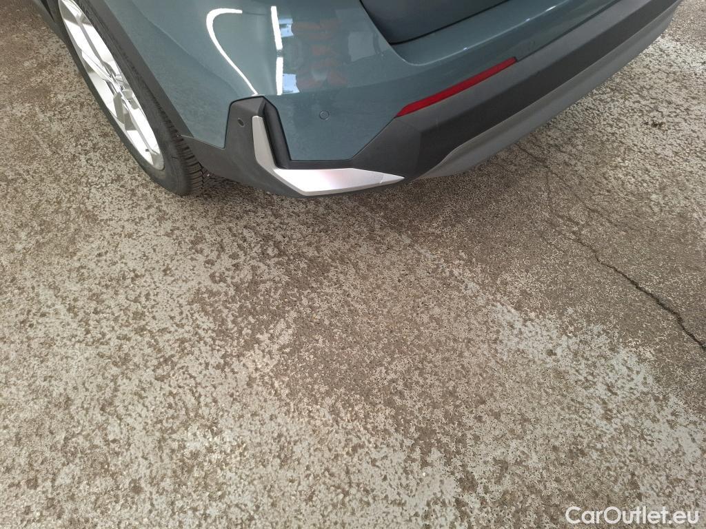  Bmw  iX 1 BMW iX1 / 2022 / 5P / SUV xDrive30 Business Design #1