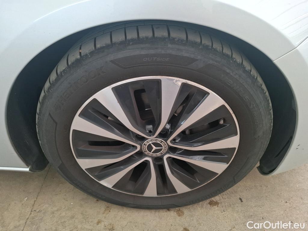  Mercedes  A-Klasse MERCEDES-BENZ Classe A Compact / 2018 / 5P / Berline A 180 d Business Line #26