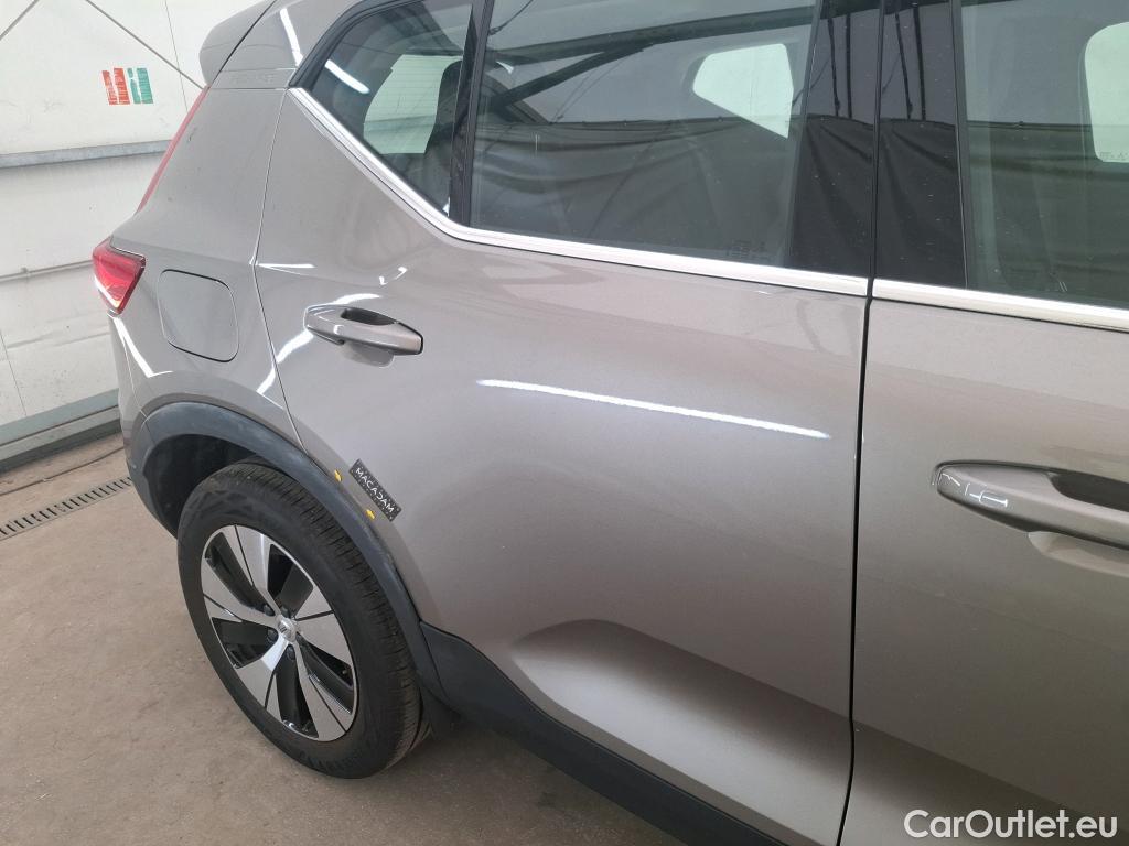  Volvo  XC 40 XC40 Momentum Plug-in Hybrid 2WD 1.5 #1