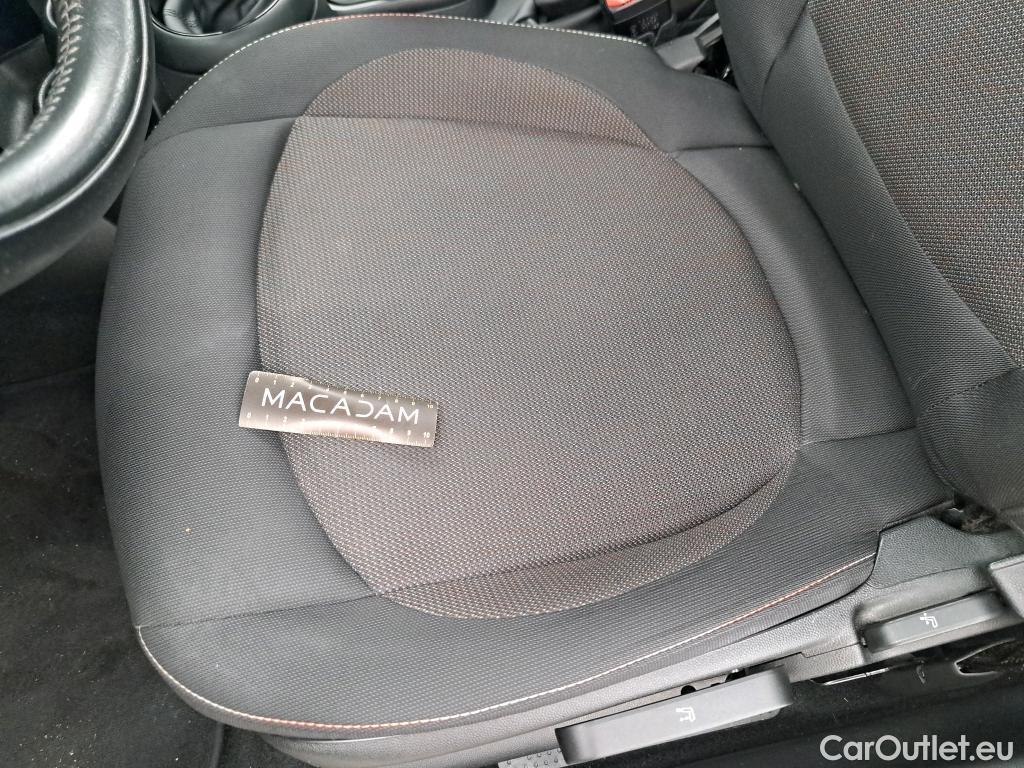  Mini  Cooper MINI Mini / 2014 / 5P / Berline One Finition Chili 102 ch BVA7 #18