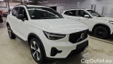  Volvo  XC 40 B3 Plus Dark DCT #2
