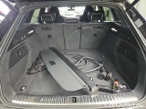  Audi  Q8 55 e-tron quattro S line #8