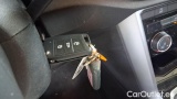  Volkswagen  T-ROC 1.0 TSI Life #17