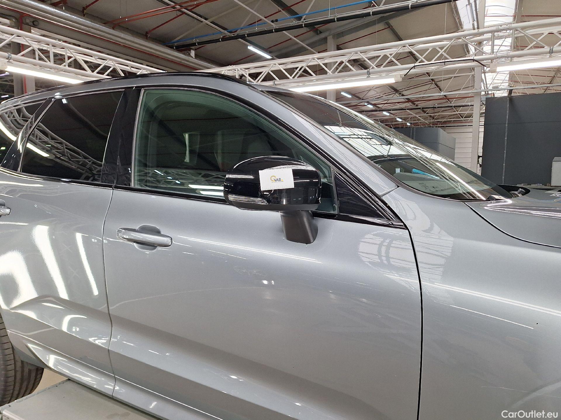  Volvo  XC60 Volvo,  '17, Volvo  D4 120kW Geartronic R-Design 5d #50