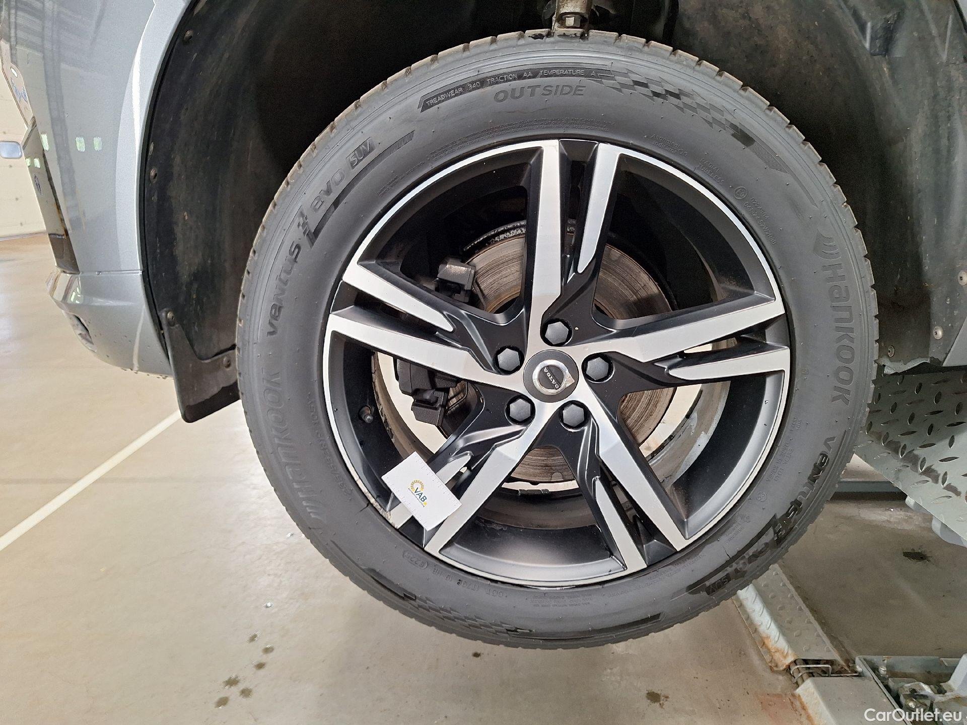  Volvo  XC60 Volvo,  '17, Volvo  D4 120kW Geartronic R-Design 5d #3