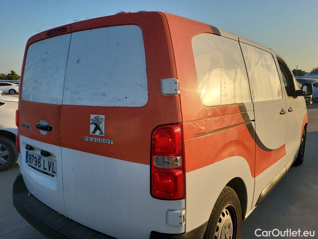  Peugeot  Expert PEUGEOT  / 2016 / 4P / furgón Furgón Premium 1.5 BlueHDi 100 Standard (AC) #9