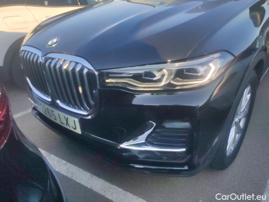  Bmw  X7 BMW  / 2018 / 5P / todoterreno xDrive40d #23