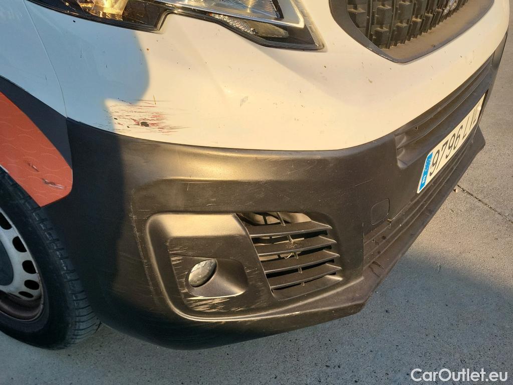 Peugeot  Expert PEUGEOT  / 2016 / 4P / furgón Furgón Premium 1.5 BlueHDi 100 Standard (AC) #13