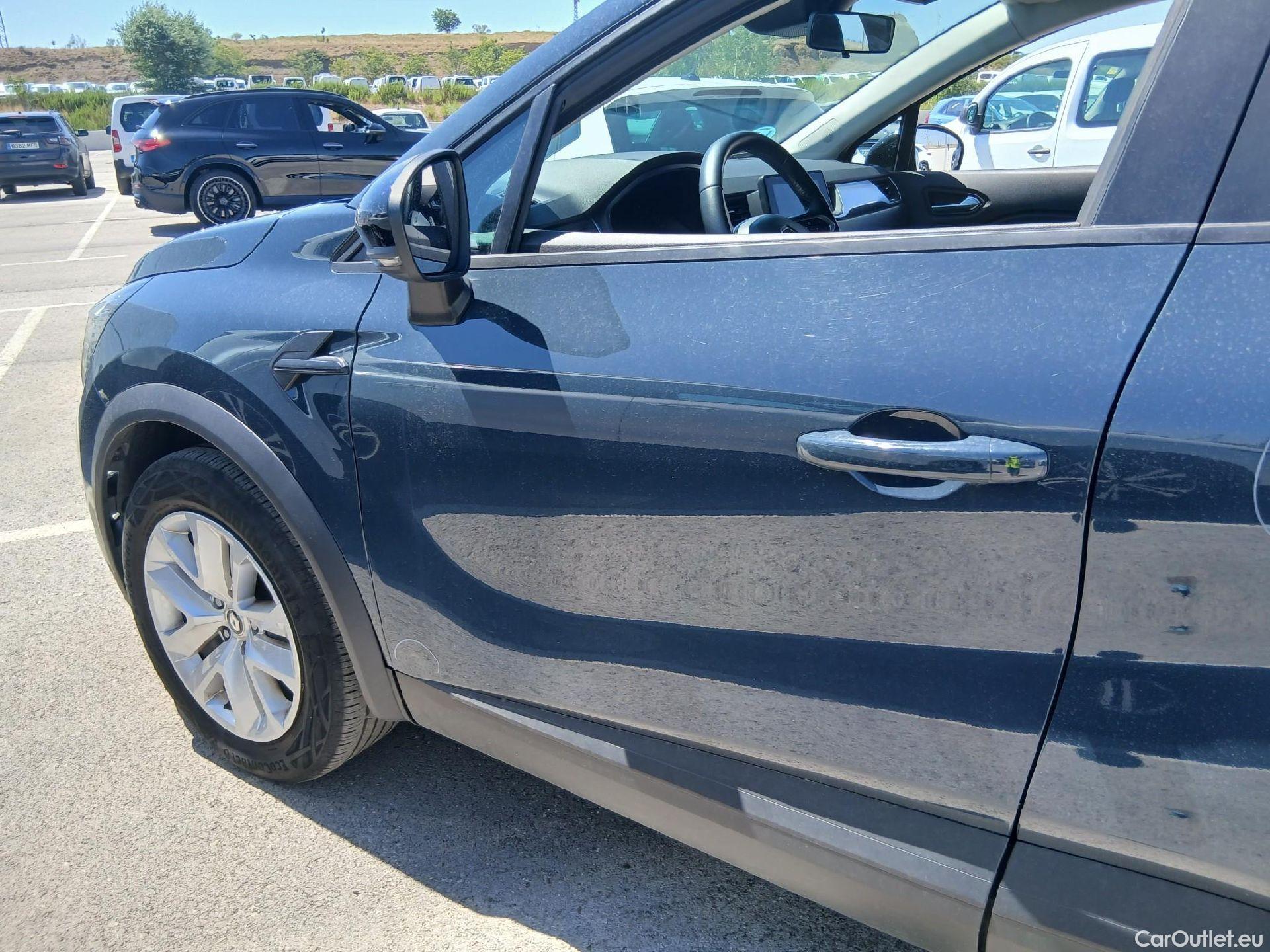  Renault  Captur RENAULT  / 2020 / 5P / todoterreno equilibre TCe 67kW (90CV) #8