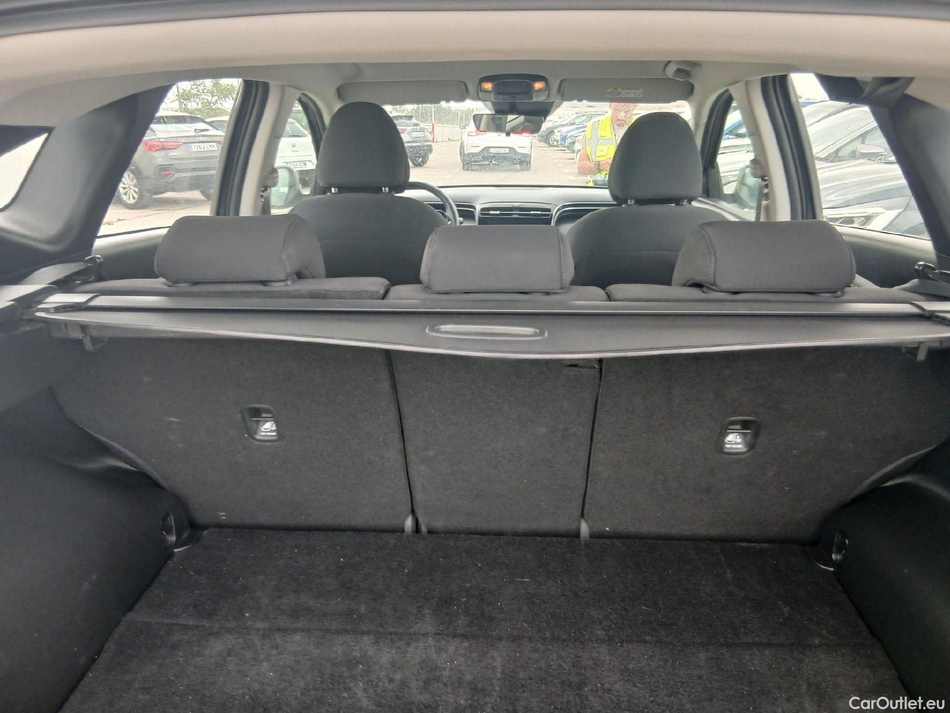  Hyundai  Tucson HYUNDAI  / 2020 / 5P / todoterreno 1.6 TGDI 110kW (150CV) Maxx #28