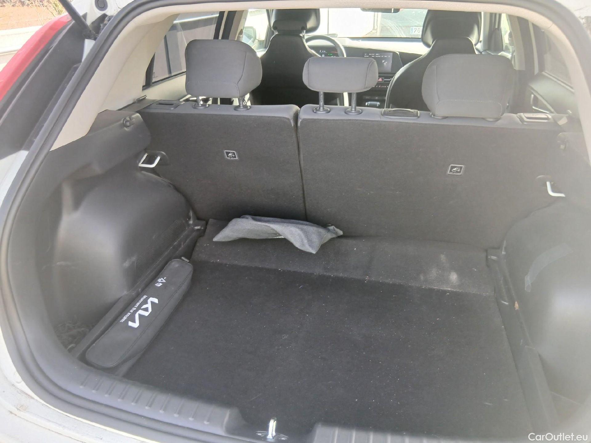  KIA  Niro  Hybrid Concept 1.6 AT6 E6d #2